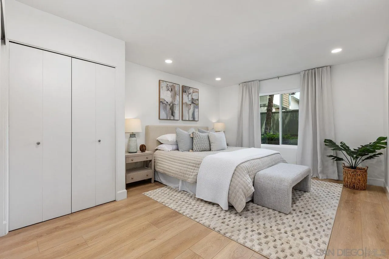 10539 Caminito Glenellen