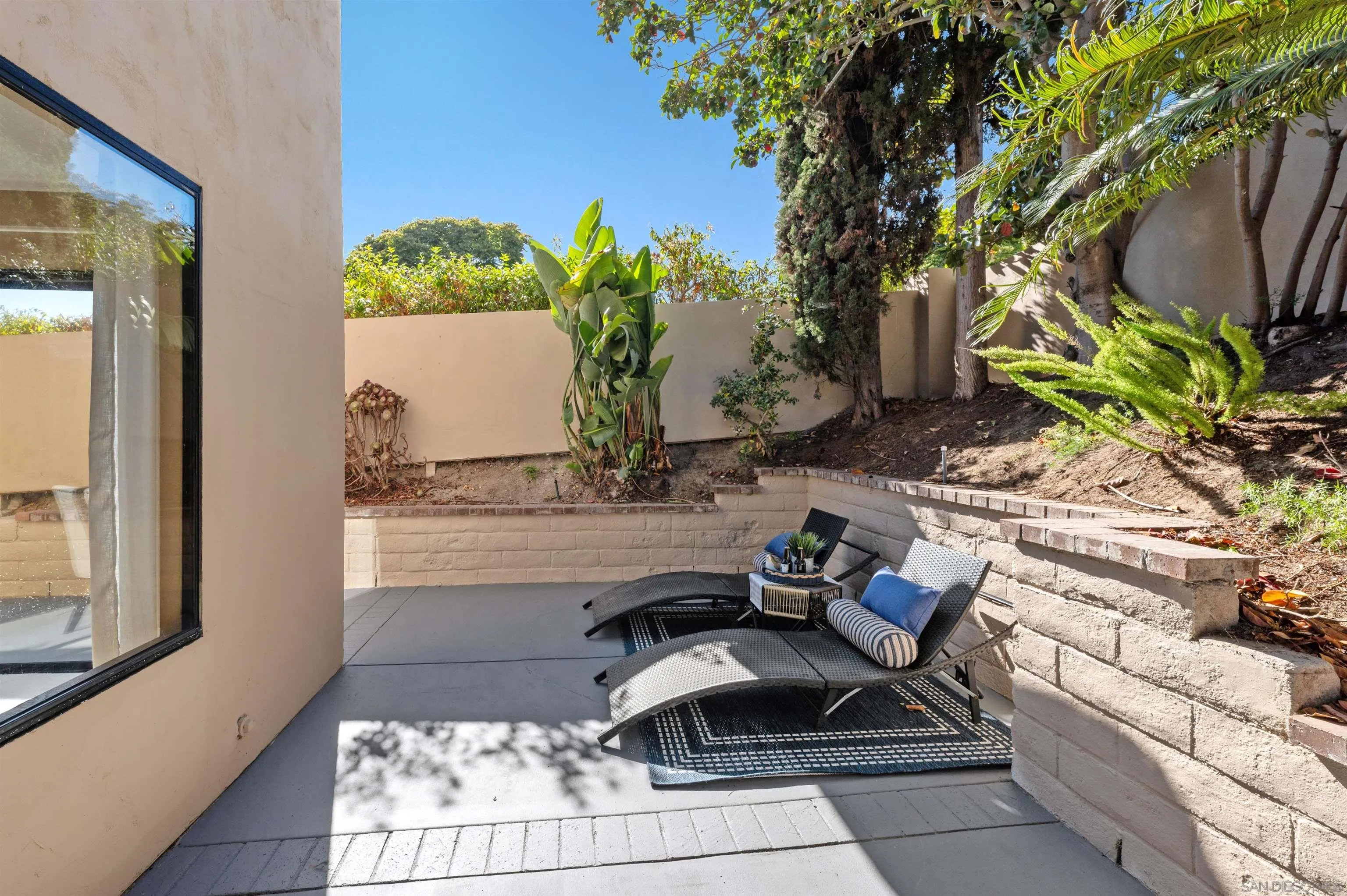 3970 Carmel Brooks Way