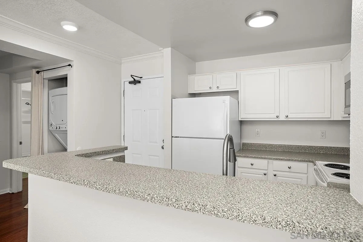 3440 Lebon Dr Unit 4110