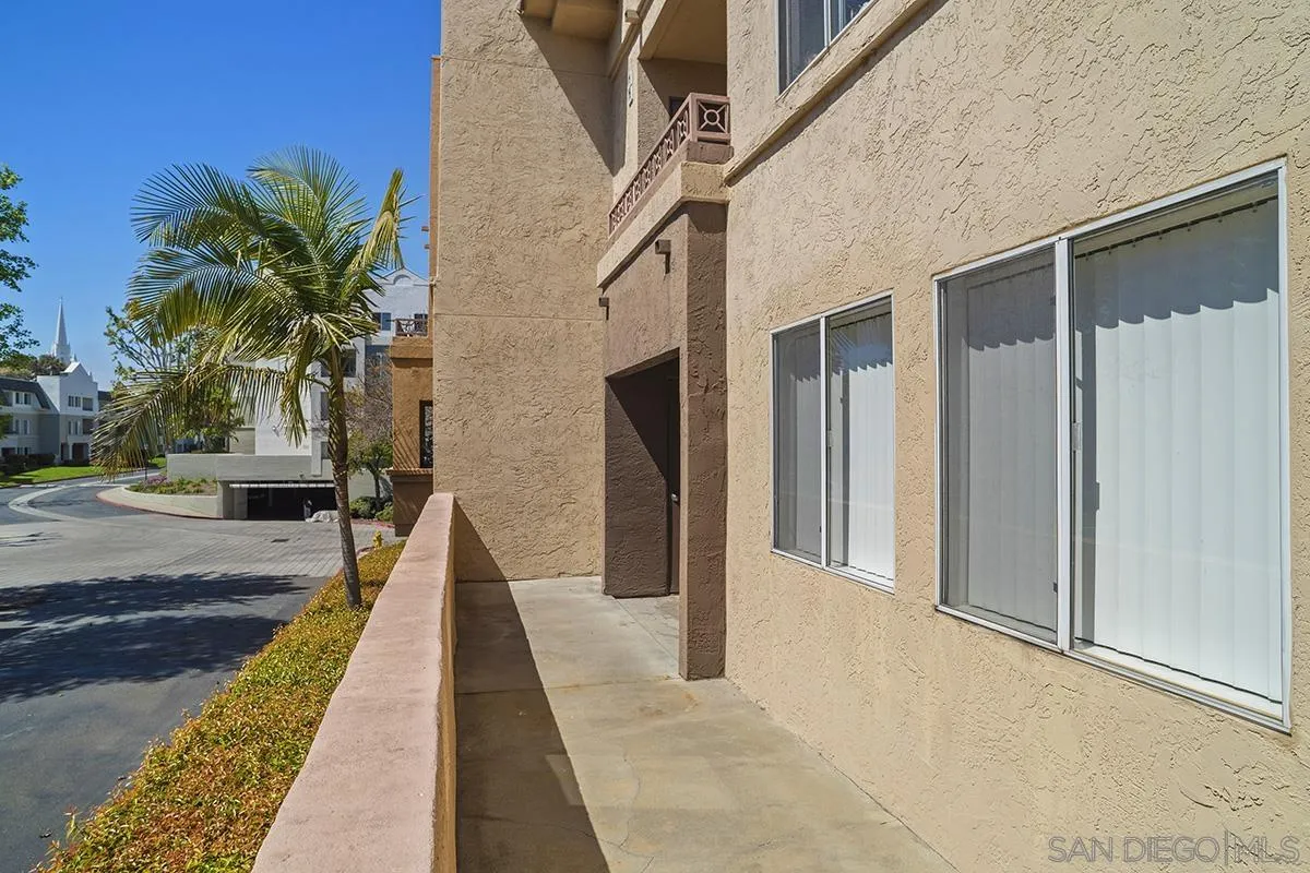 3440 Lebon Dr Unit 4110