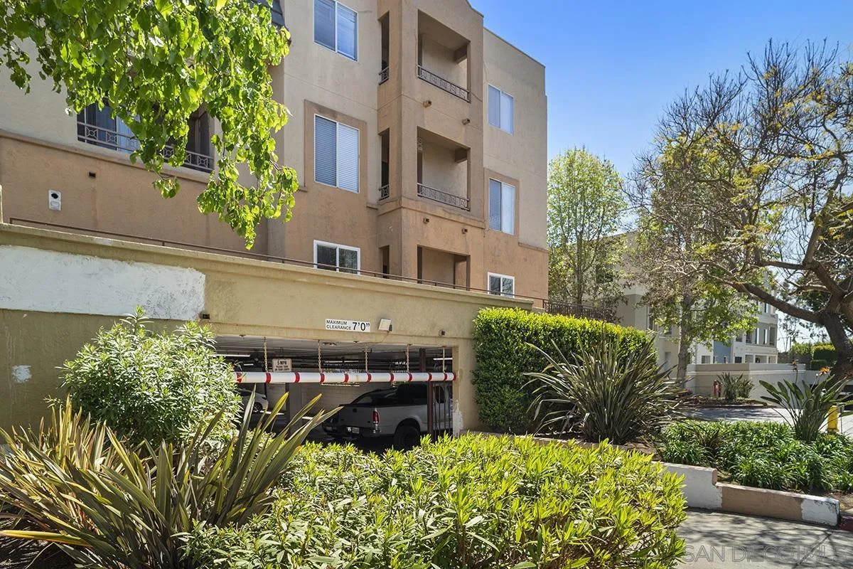 3440 Lebon Dr Unit 4110