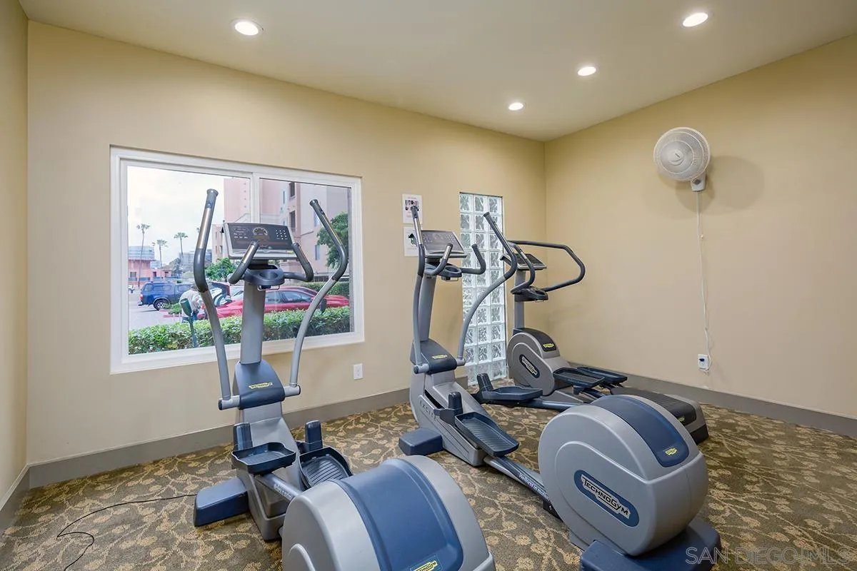 3440 Lebon Dr Unit 4110