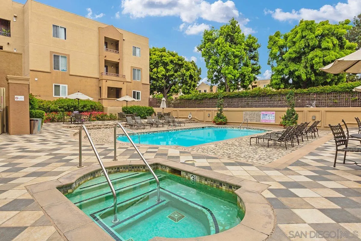 3440 Lebon Dr Unit 4110