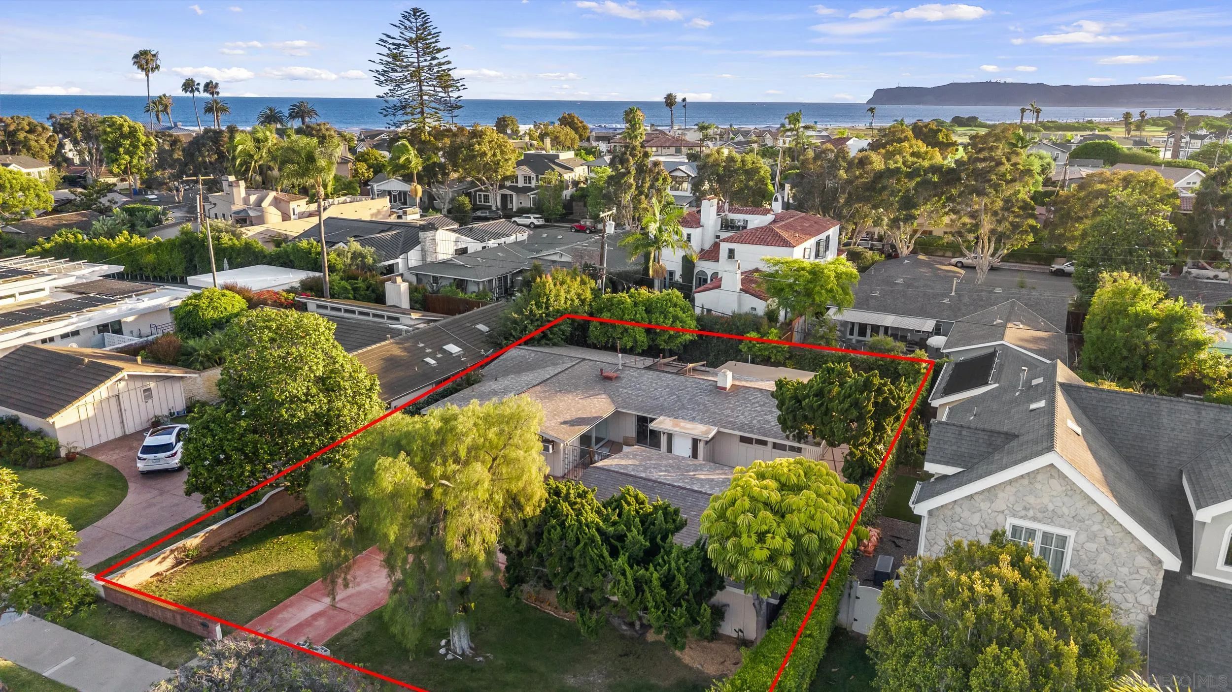 1010 Alameda