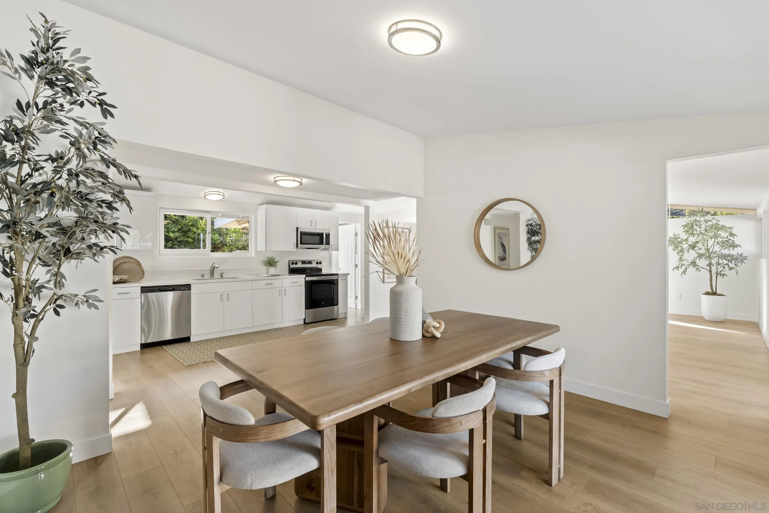 1010 Alameda