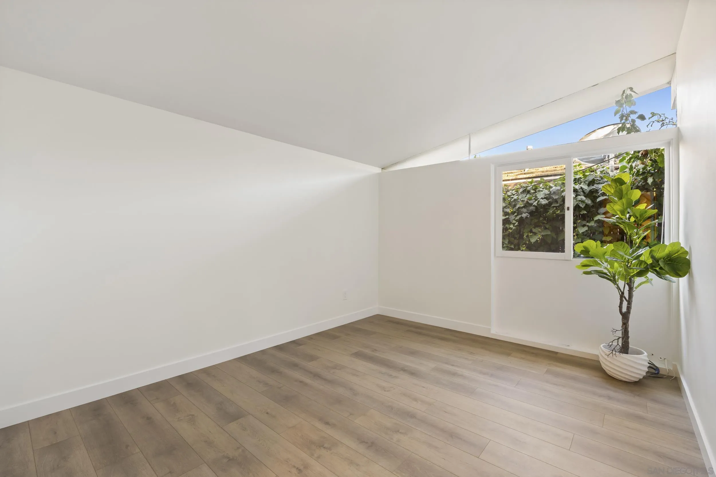 1010 Alameda