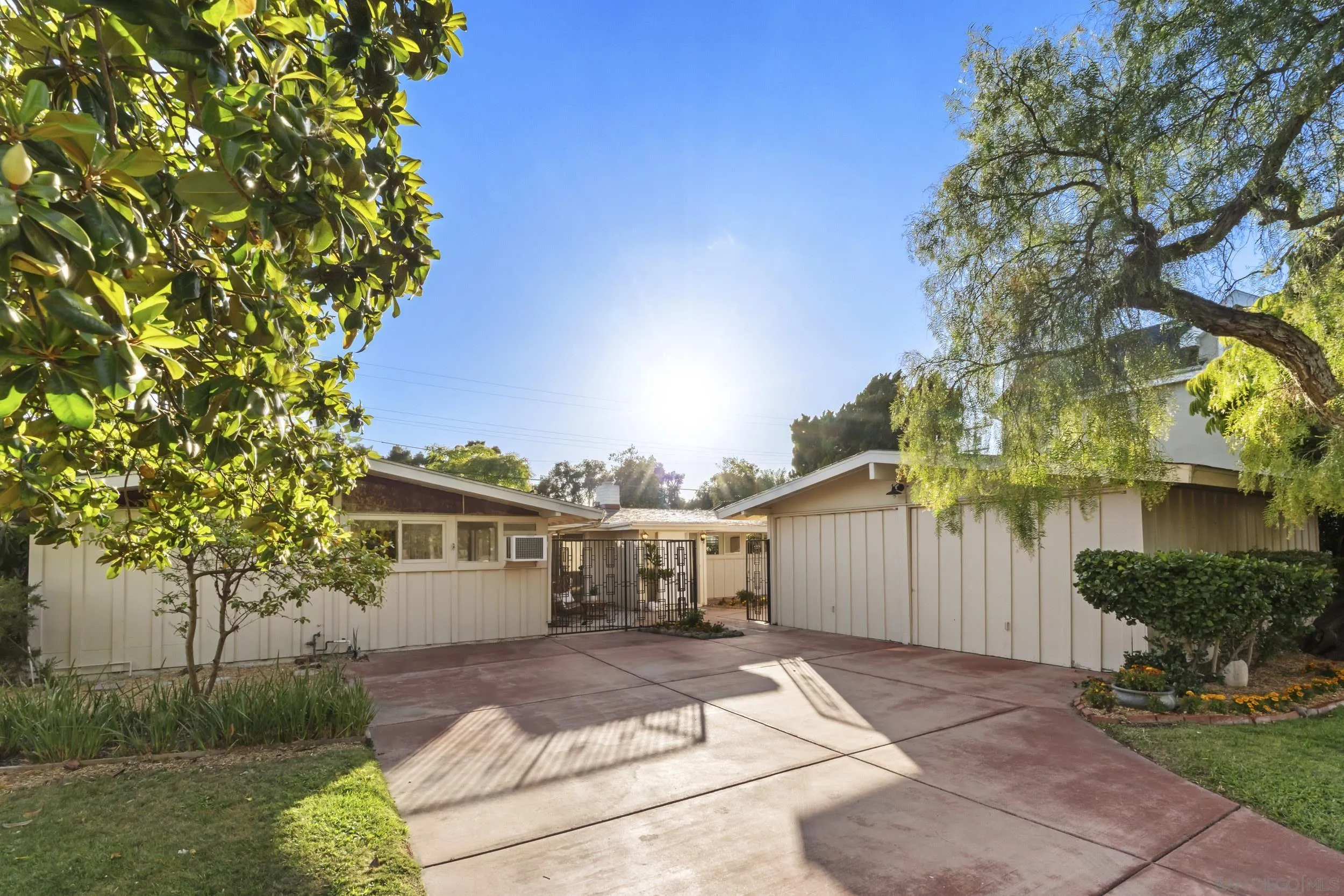 1010 Alameda