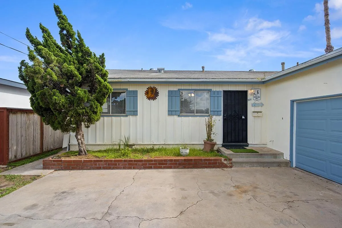 3641 Martha St