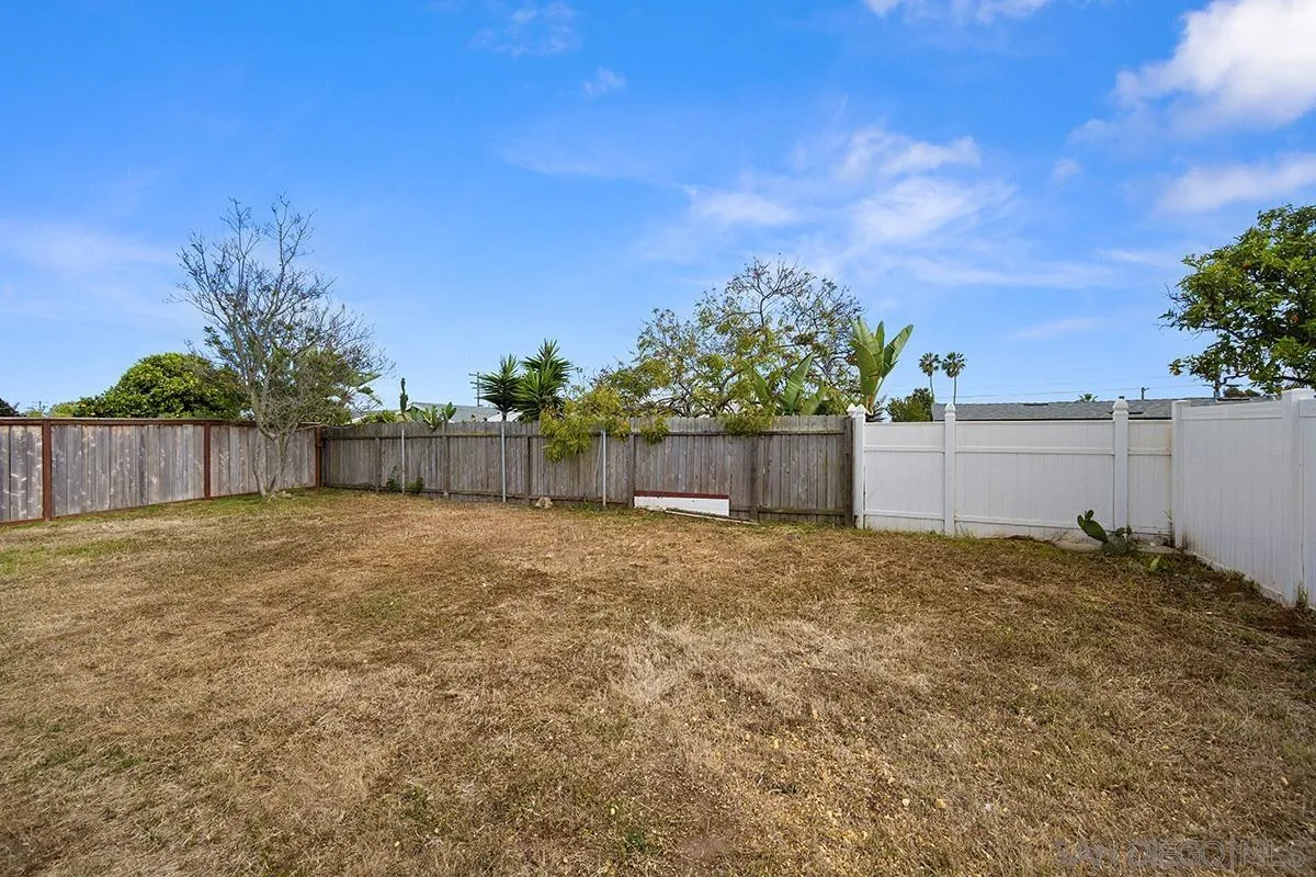 3641 Martha St