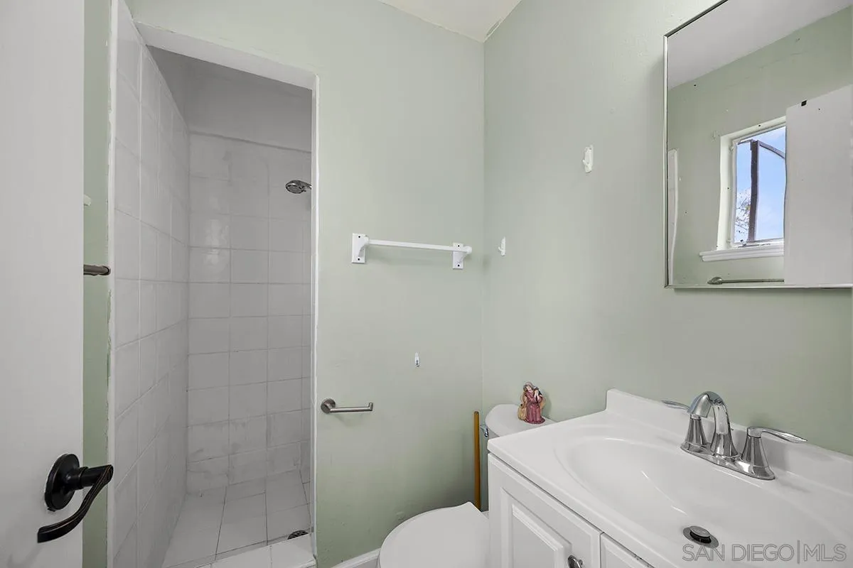 3641 Martha St
