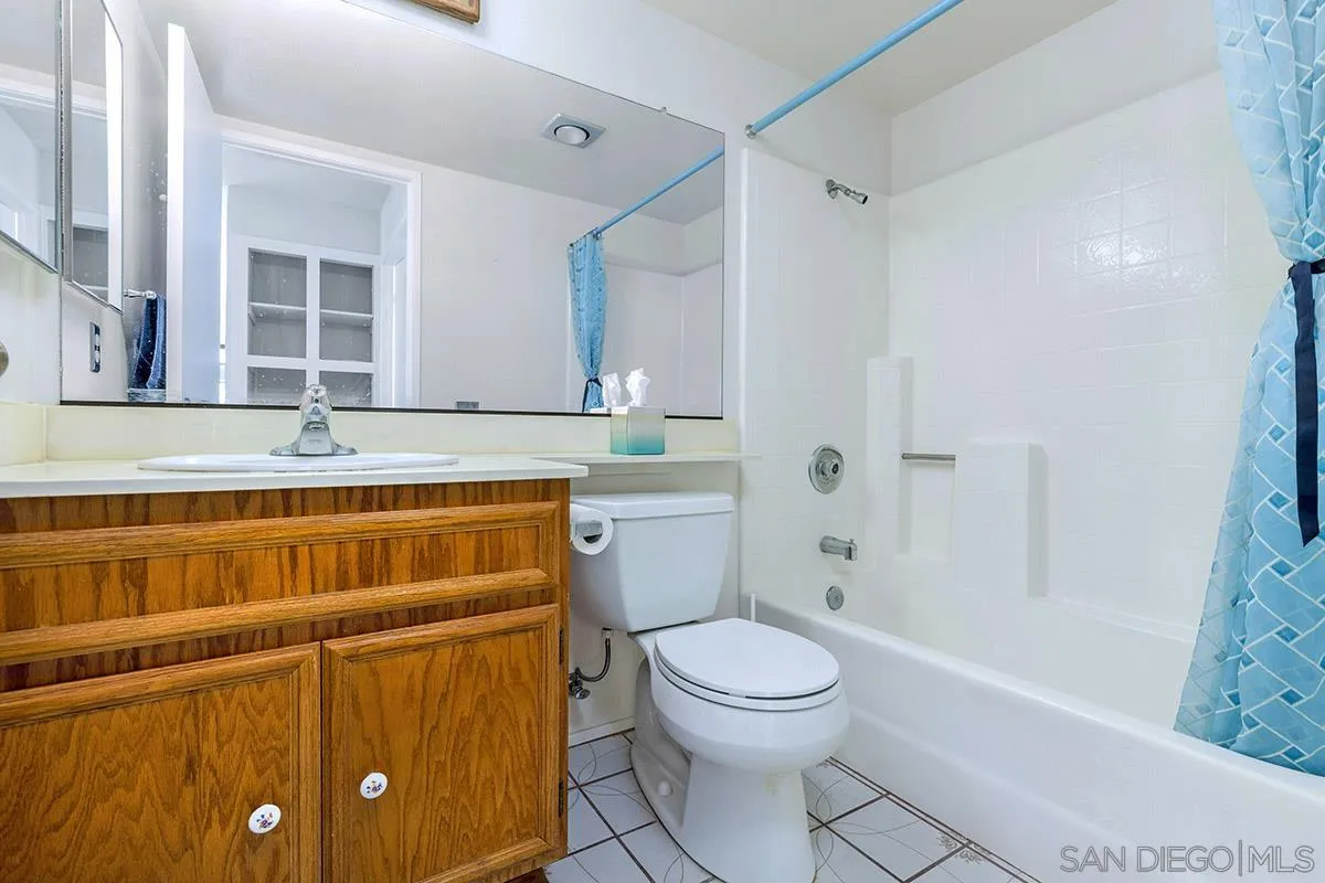 8733 Elford Ct
