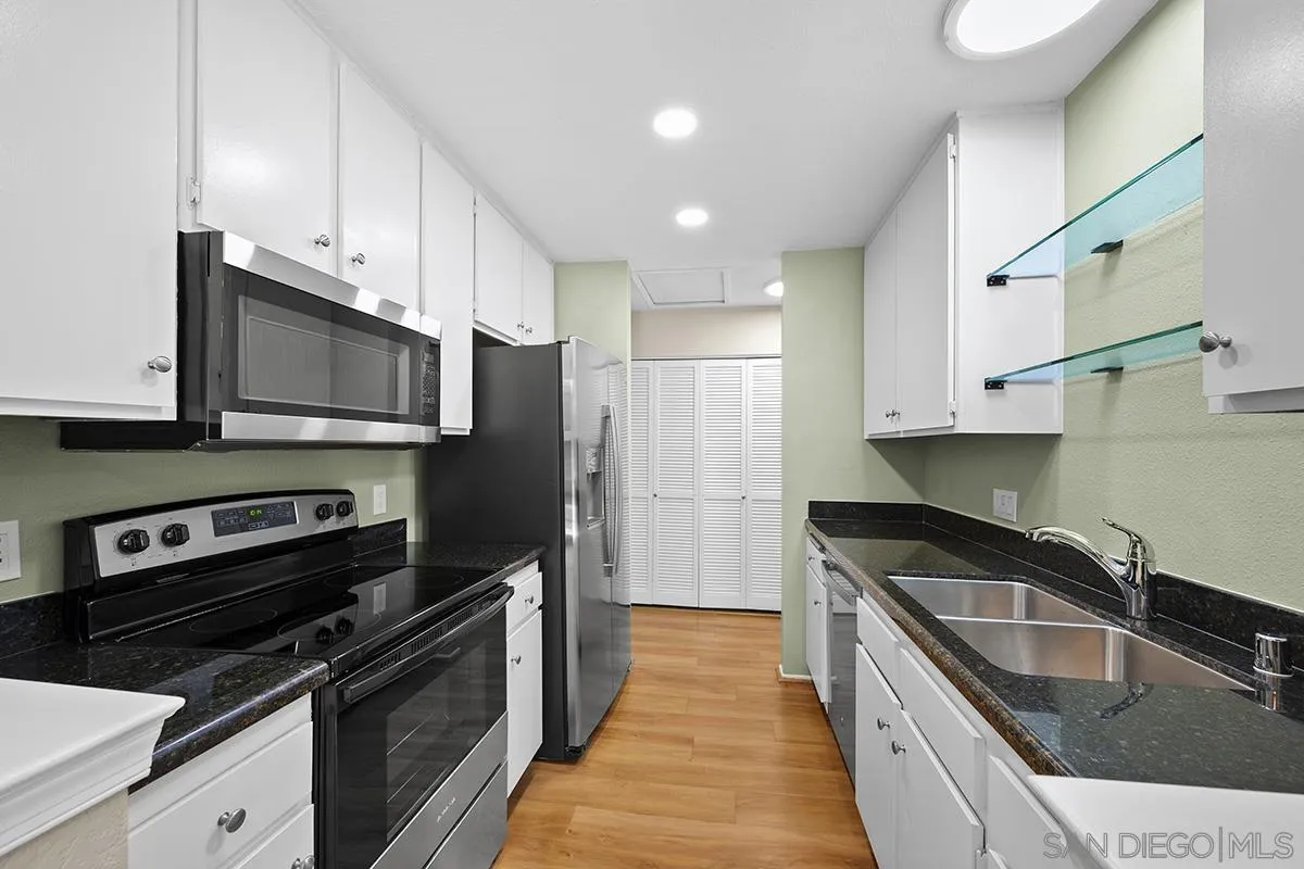4060 Porte La Paz Unit 37