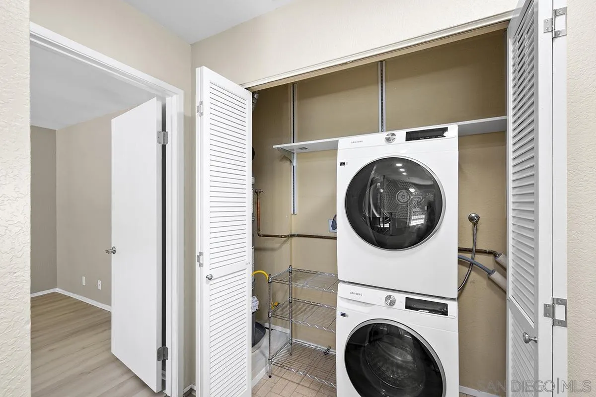 4060 Porte La Paz Unit 37