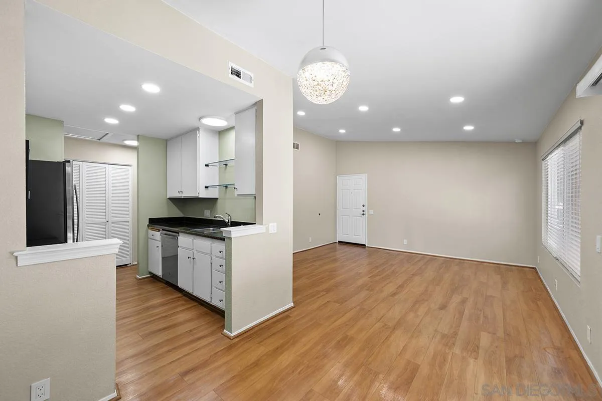 4060 Porte La Paz Unit 37