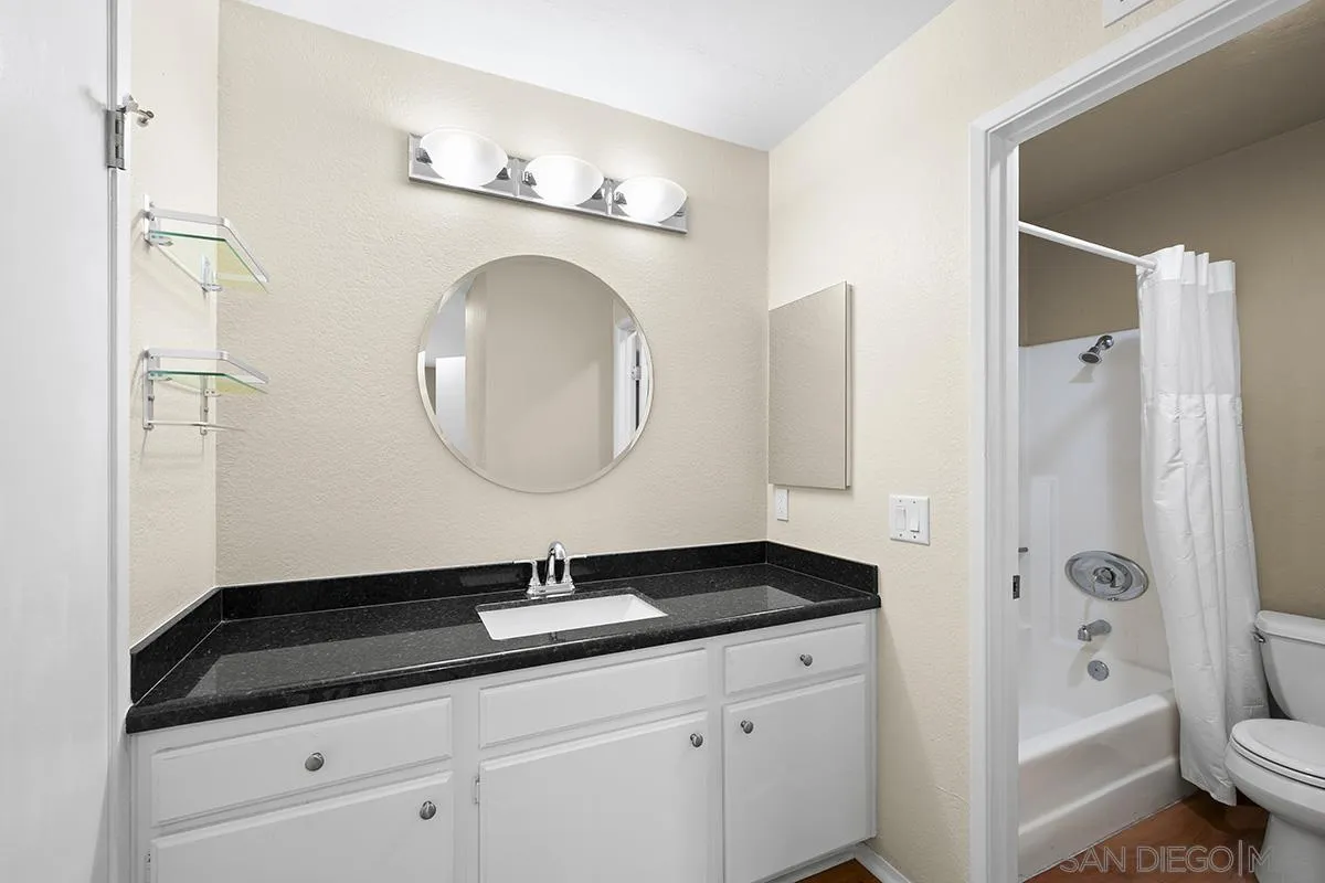 4060 Porte La Paz Unit 37