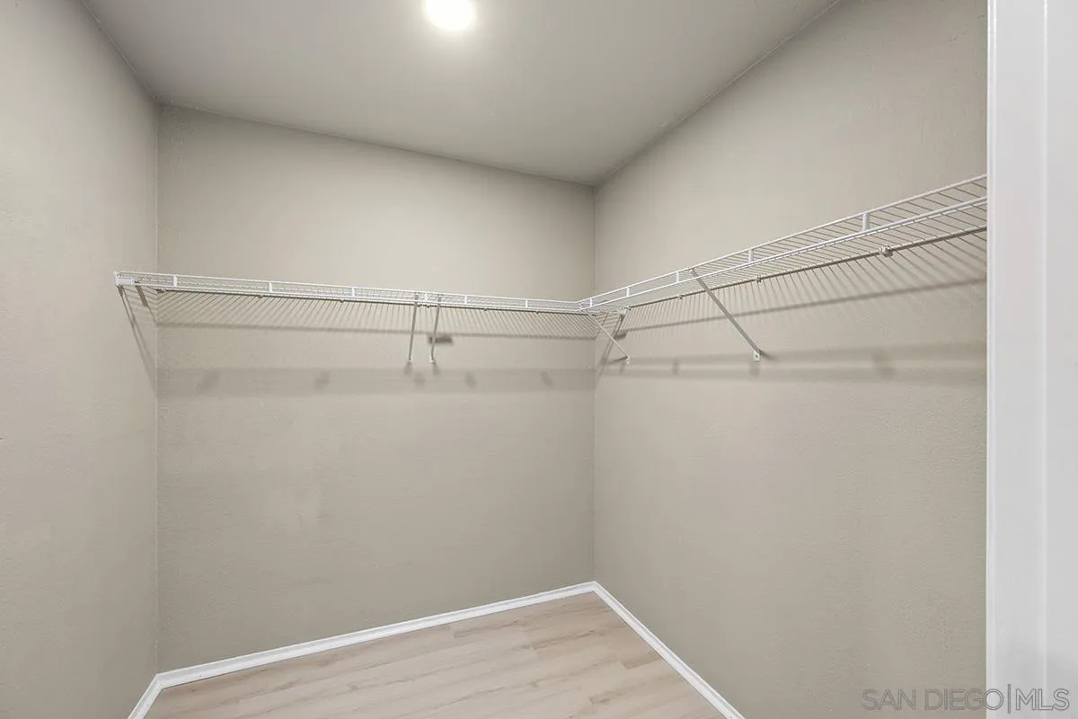4060 Porte La Paz Unit 37
