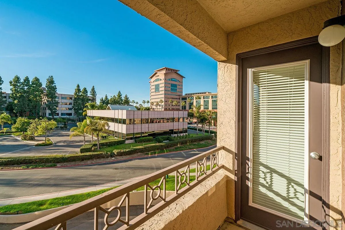 3550 Lebon Dr Unit 6425