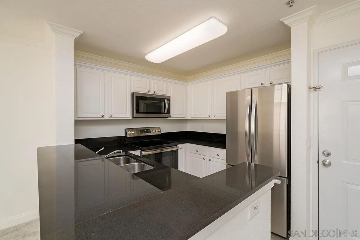 3550 Lebon Dr Unit 6425