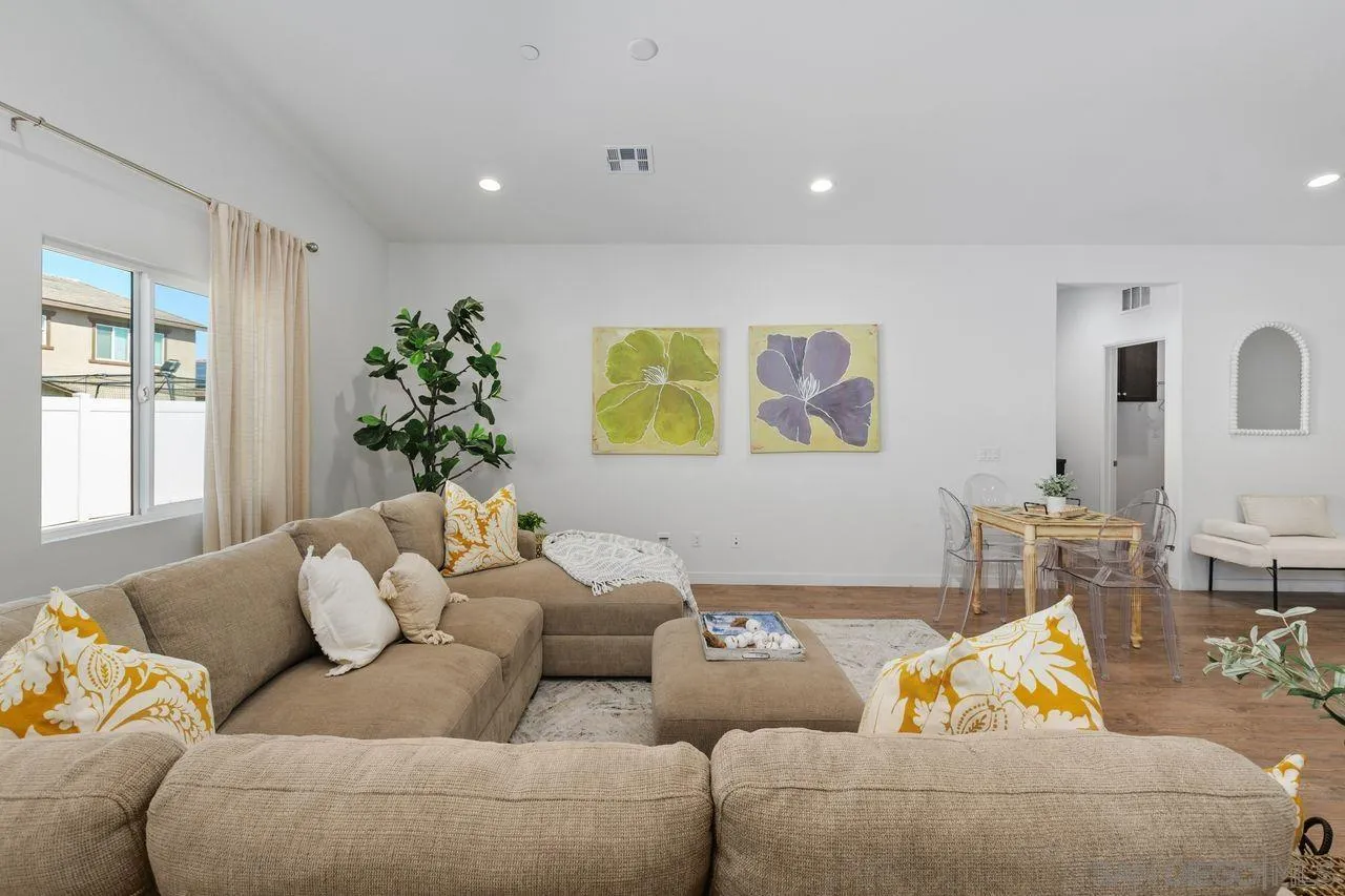 34751 Ribbon Grass Way