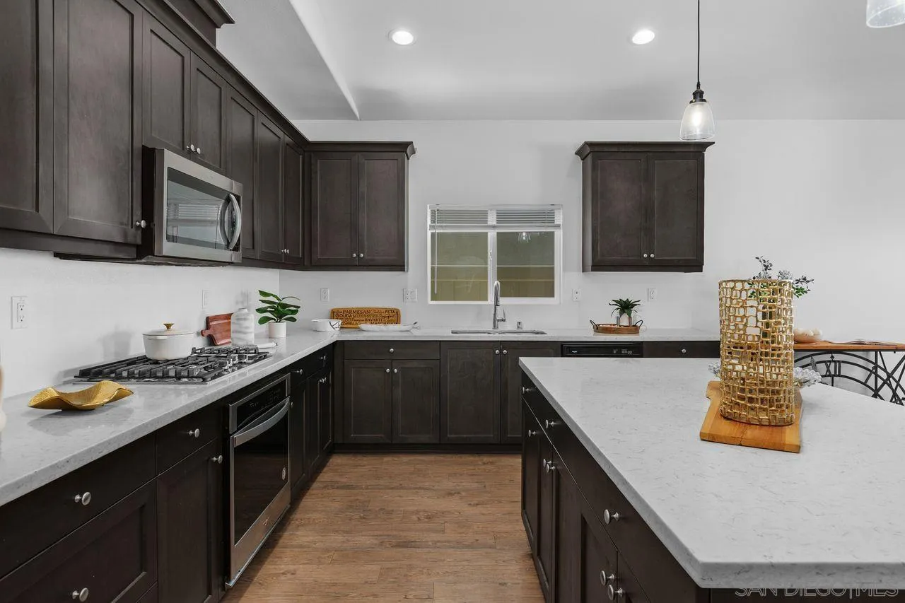 34751 Ribbon Grass Way