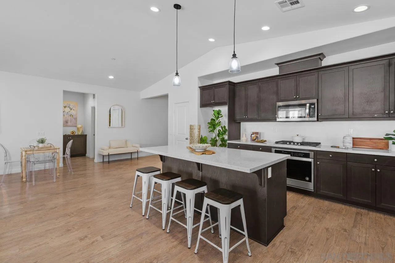 34751 Ribbon Grass Way
