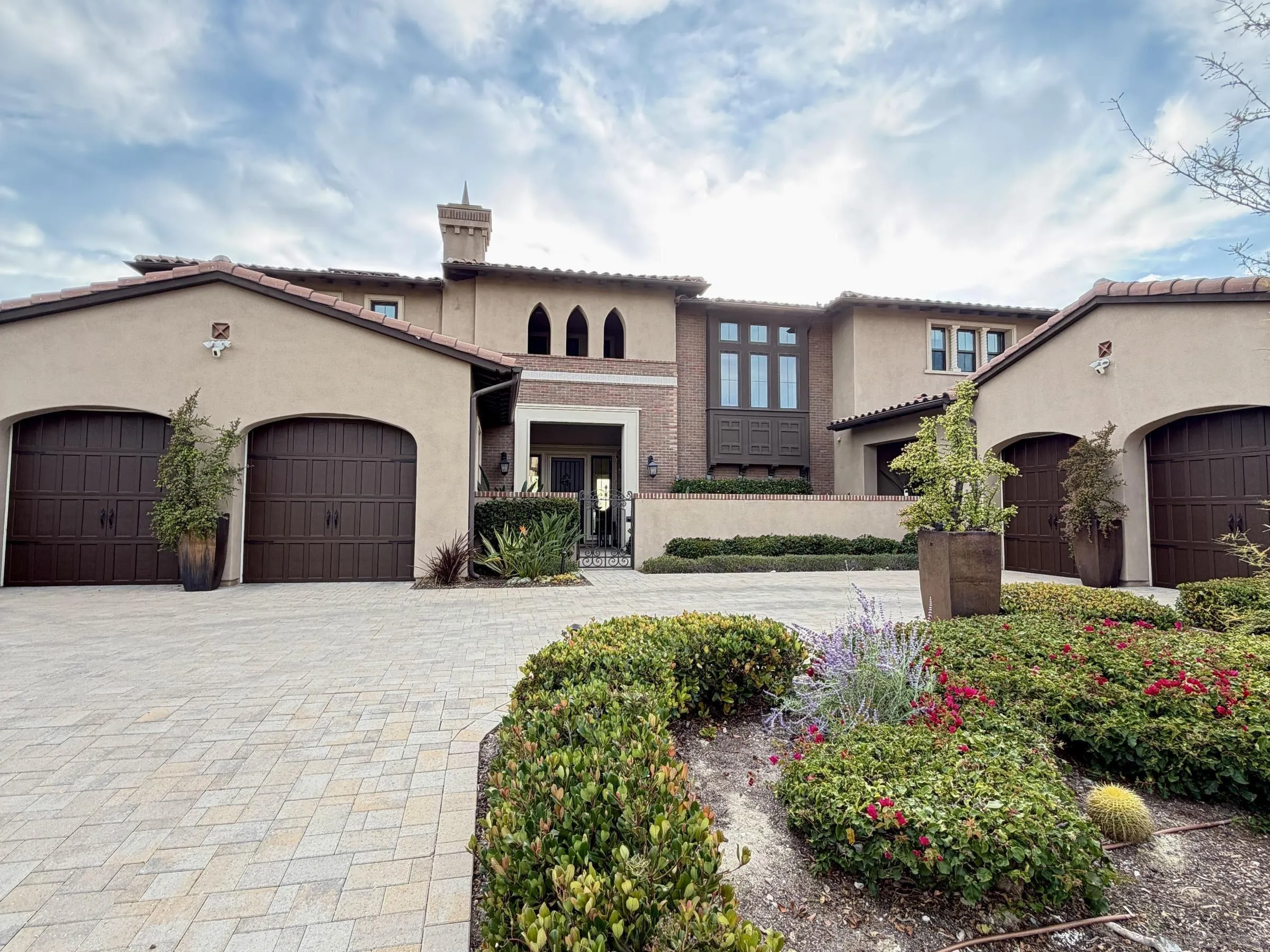 17004 Rendezvous Cir