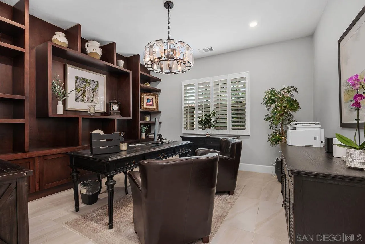 17004 Rendezvous Cir