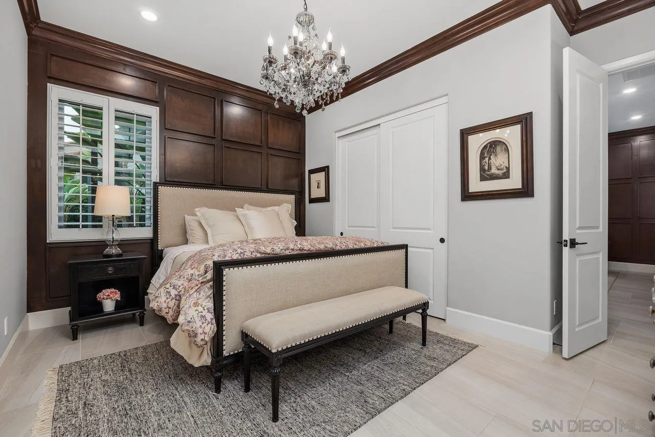 17004 Rendezvous Cir