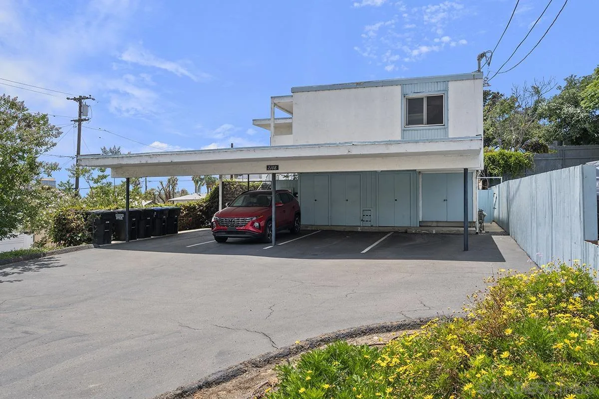 2108 3rd Ave Unit 2