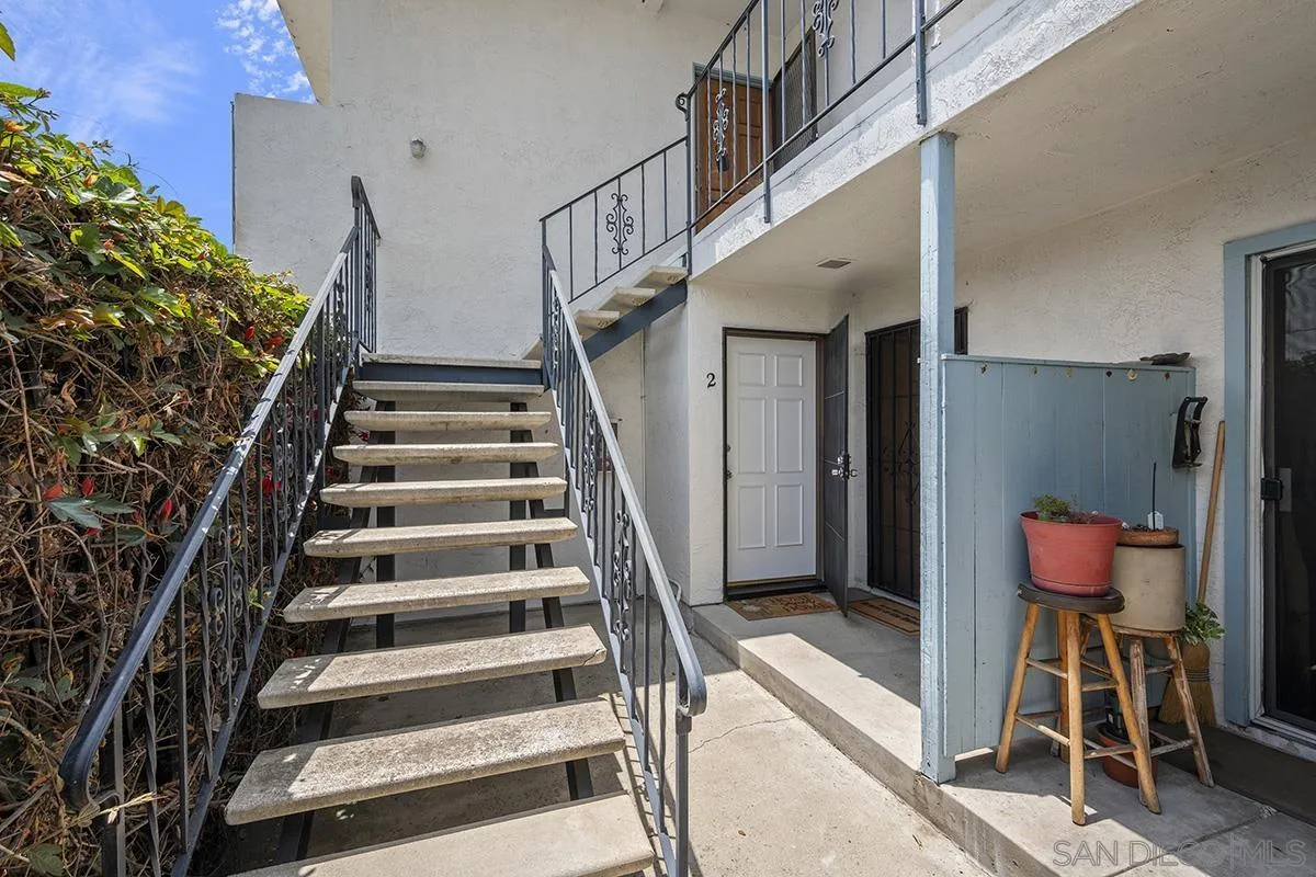 2108 3rd Ave Unit 2