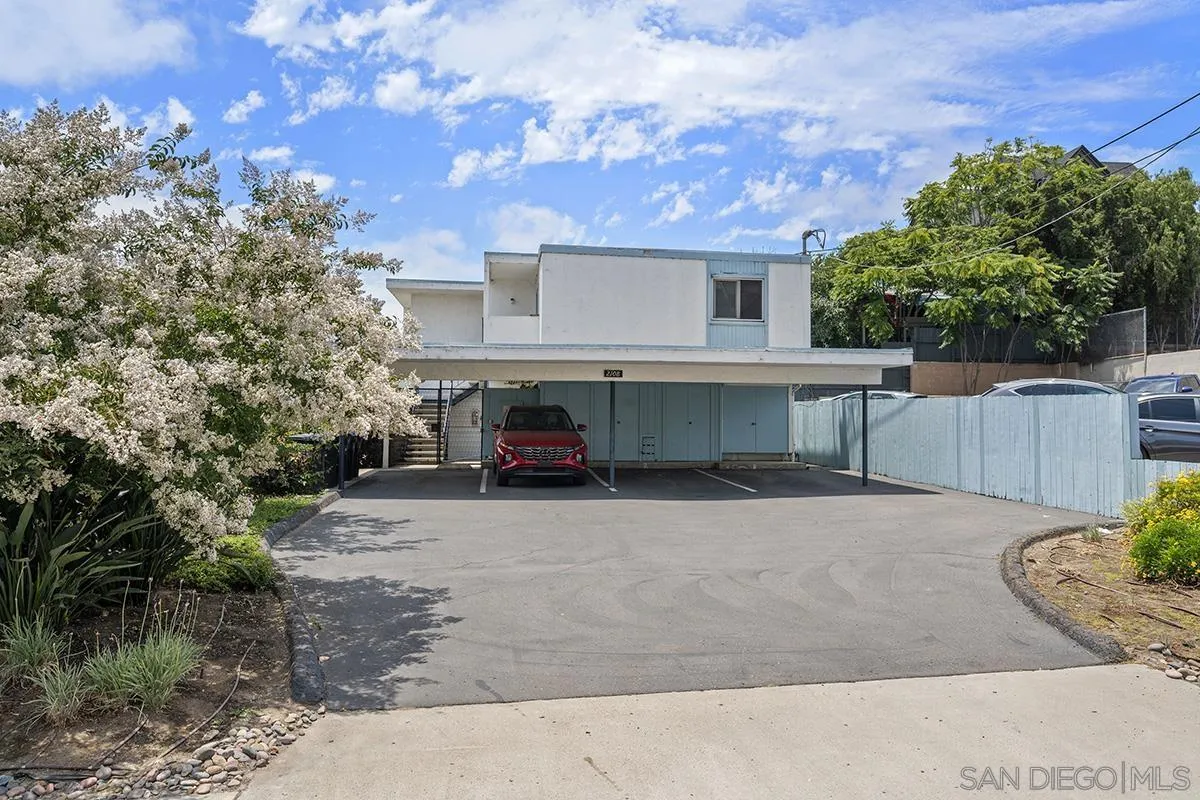 2108 3rd Ave Unit 2