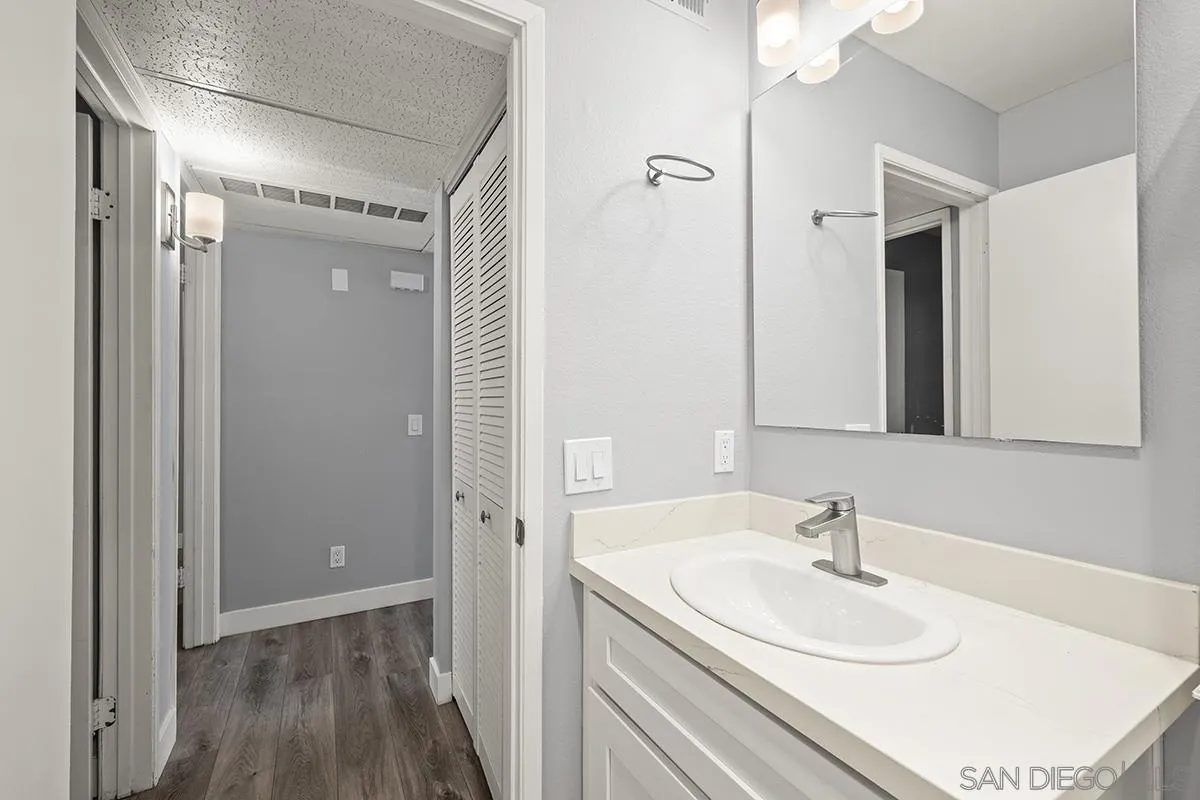 2108 3rd Ave Unit 2