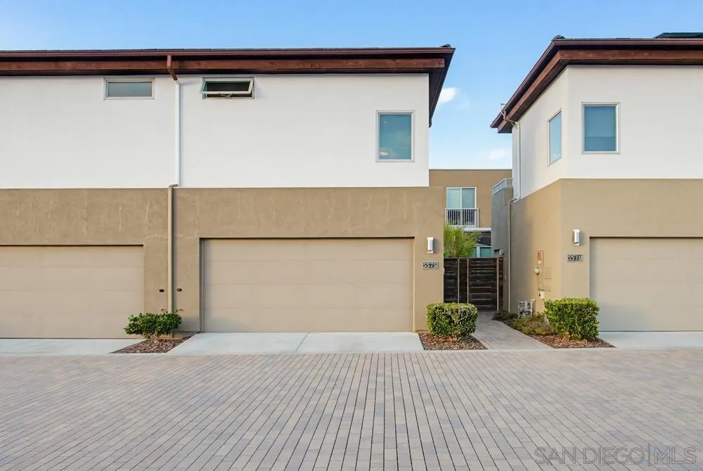5575 Corum Court