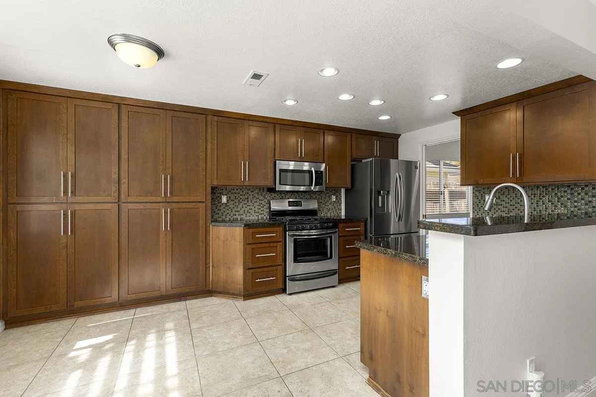 14624 Carmel Ridge Rd