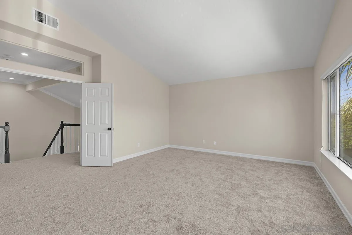 12304 Dormouse Rd