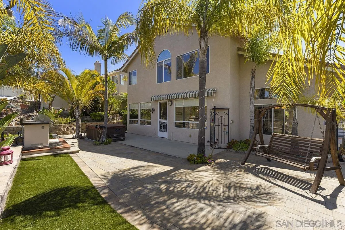 12304 Dormouse Rd