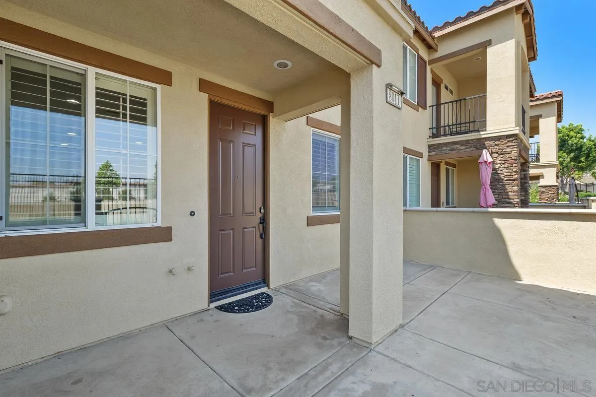 8011 City View Pl