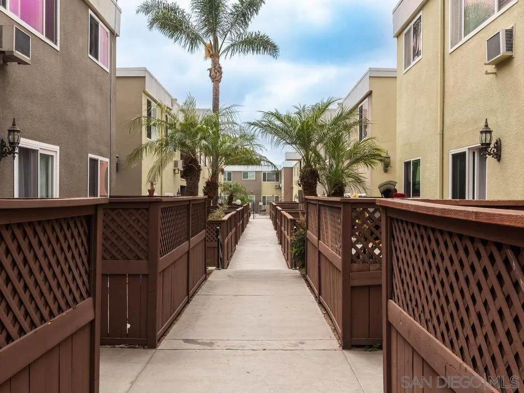 6666 Beadnell Way Unit 6
