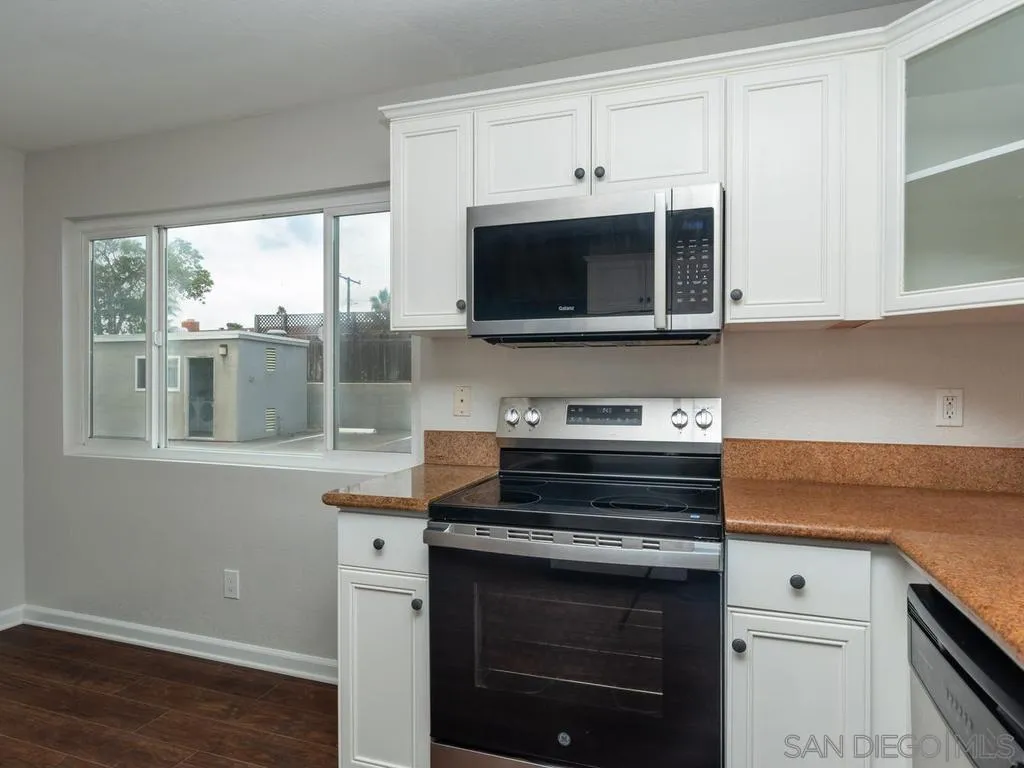 6666 Beadnell Way Unit 6