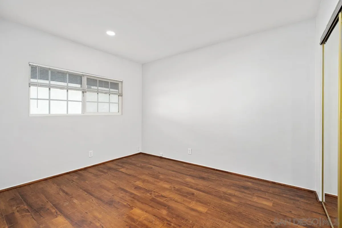 393 Waldo Ave Unit 3