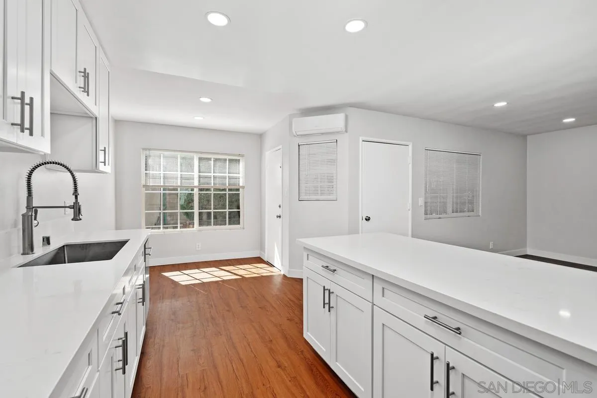 393 Waldo Ave Unit 3