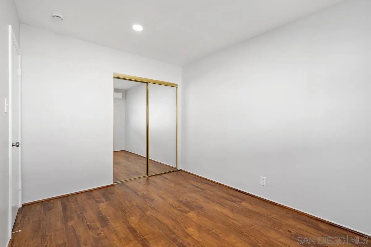 393 Waldo Ave Unit 3