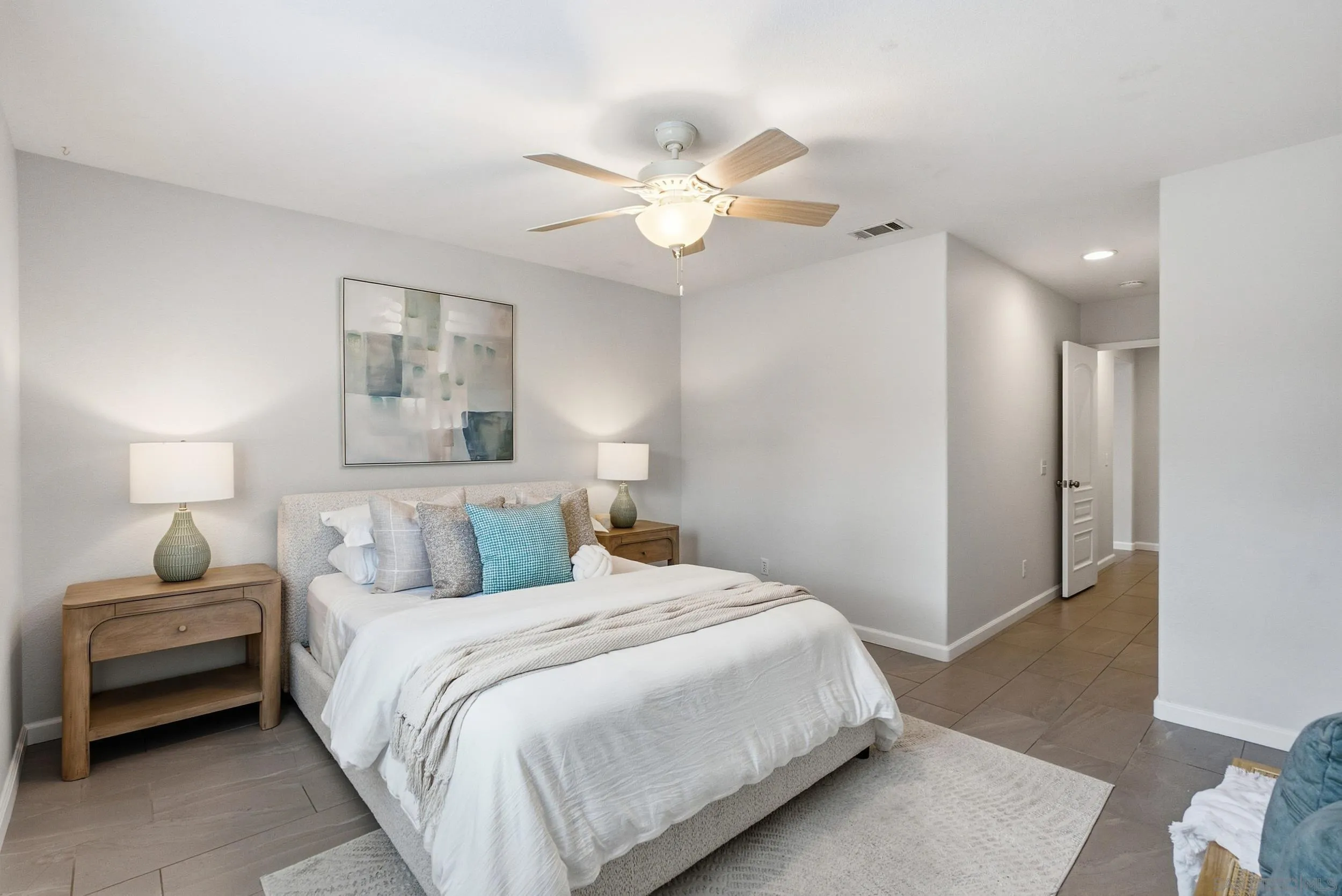 1053 Manteca