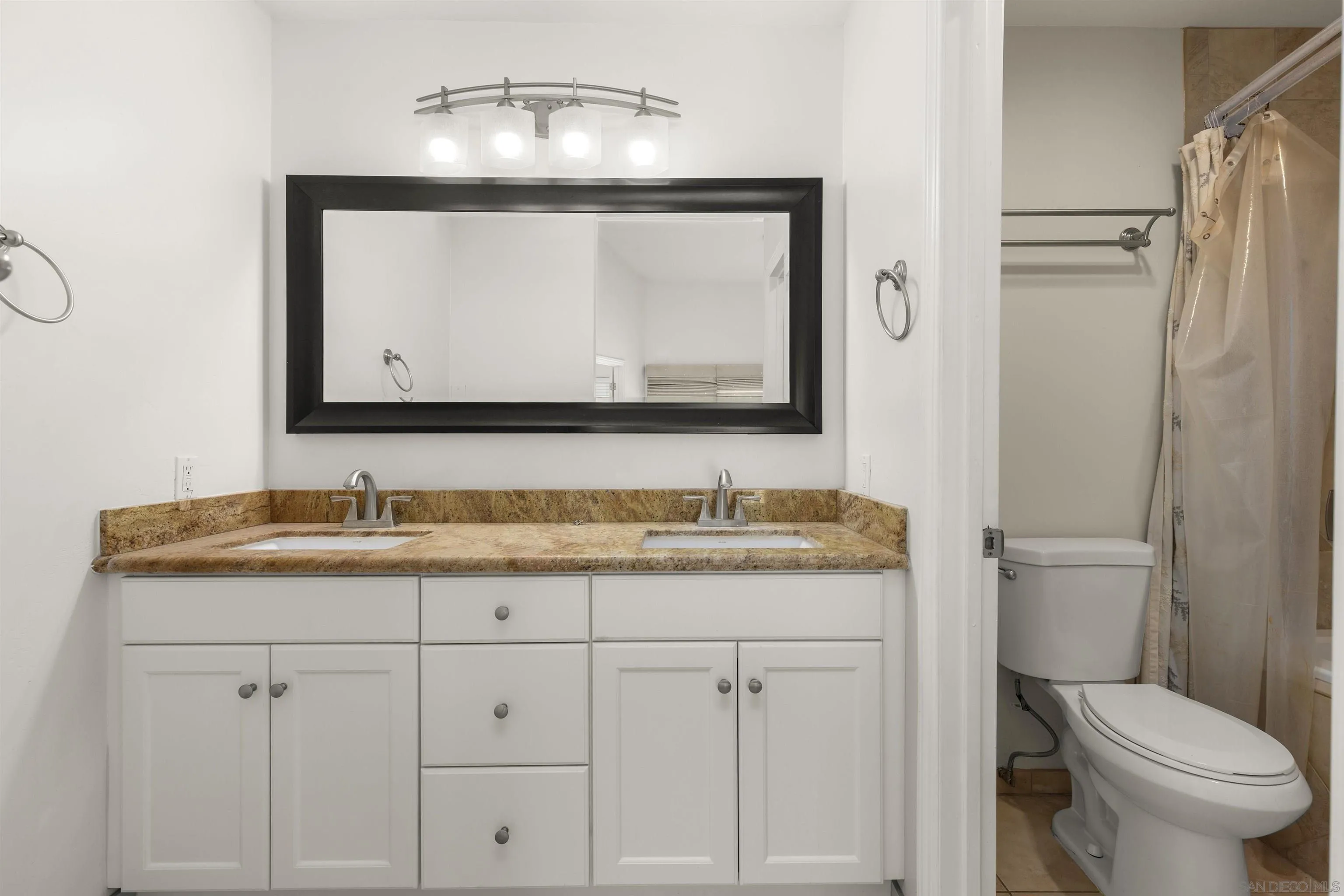 4028 Mahaila Ave Unit C