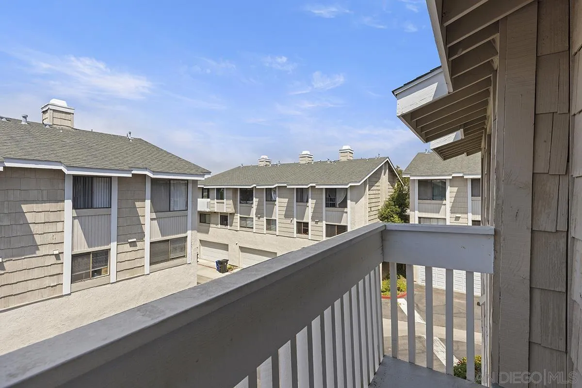 4028 Mahaila Ave Unit C