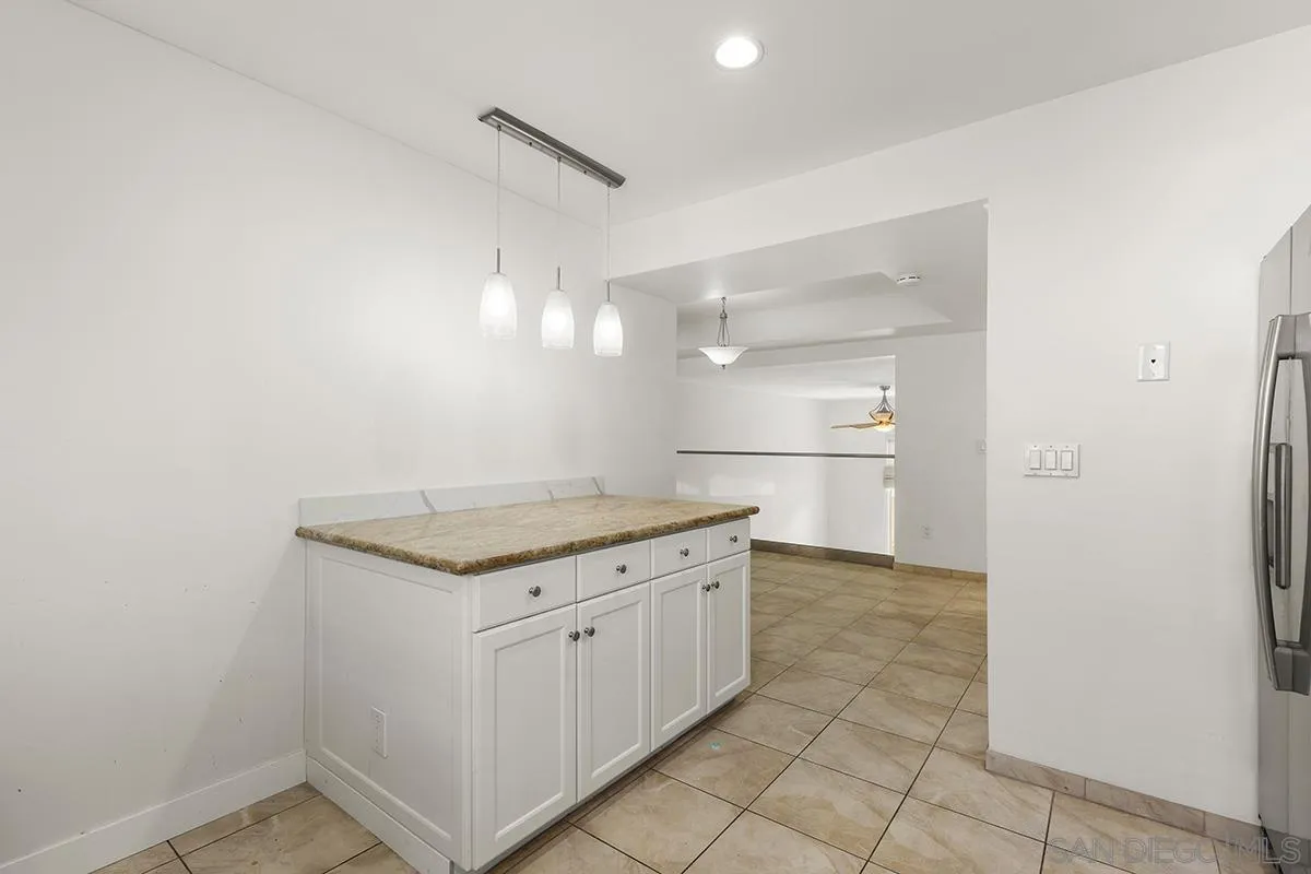 4028 Mahaila Ave Unit C