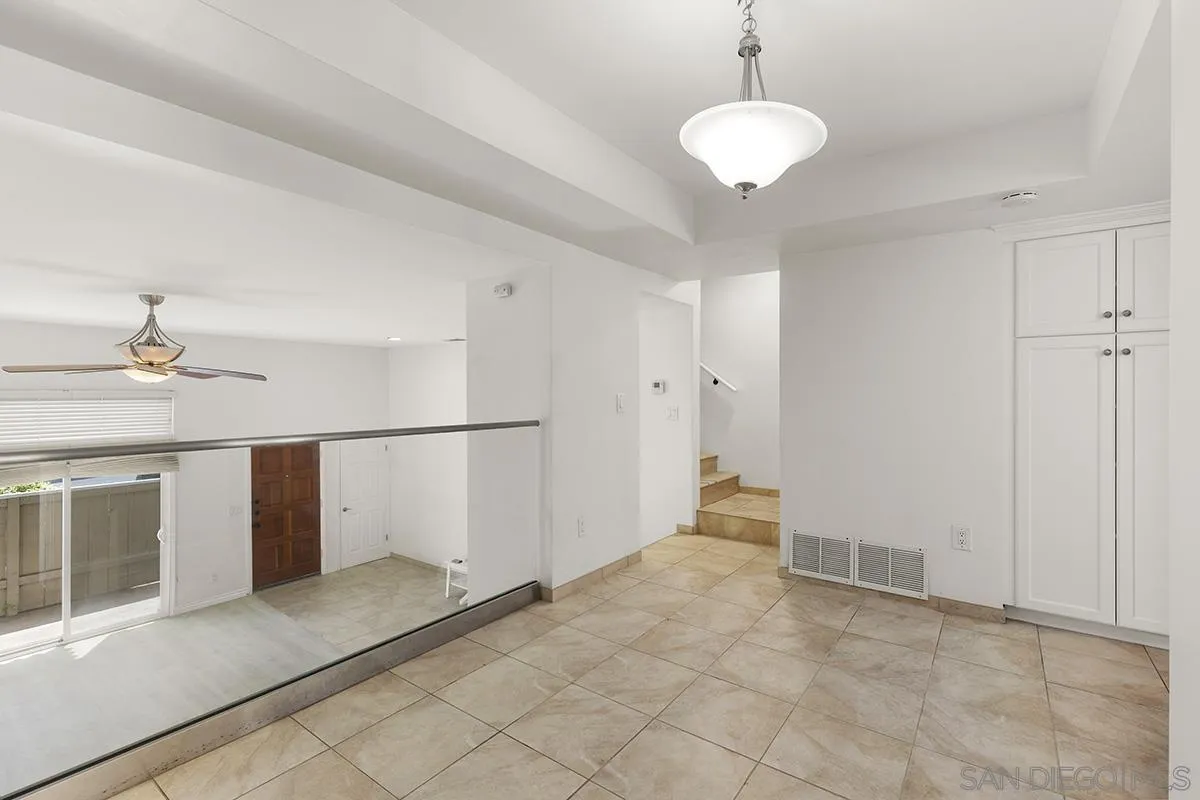 4028 Mahaila Ave Unit C