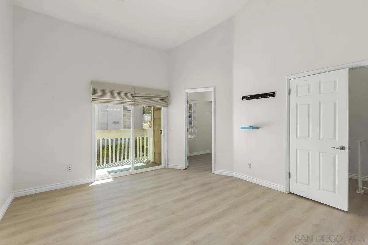 4028 Mahaila Ave Unit C