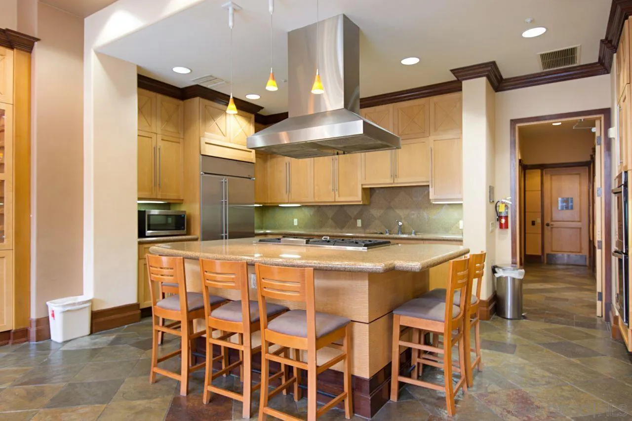 4165 Executive Dr Unit F107