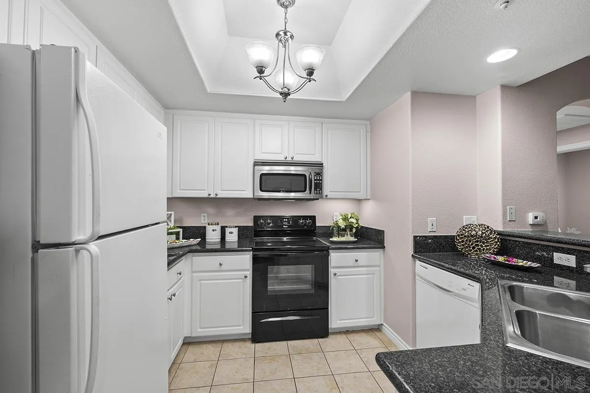 4165 Executive Dr Unit F107